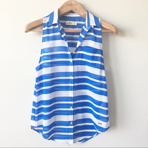 🌸 Hollister Blue and White Striped Sleeveless Top - Picture 1 of 4